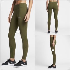 Nike Dri-Fit Epic Lux 27.5 in. leggings